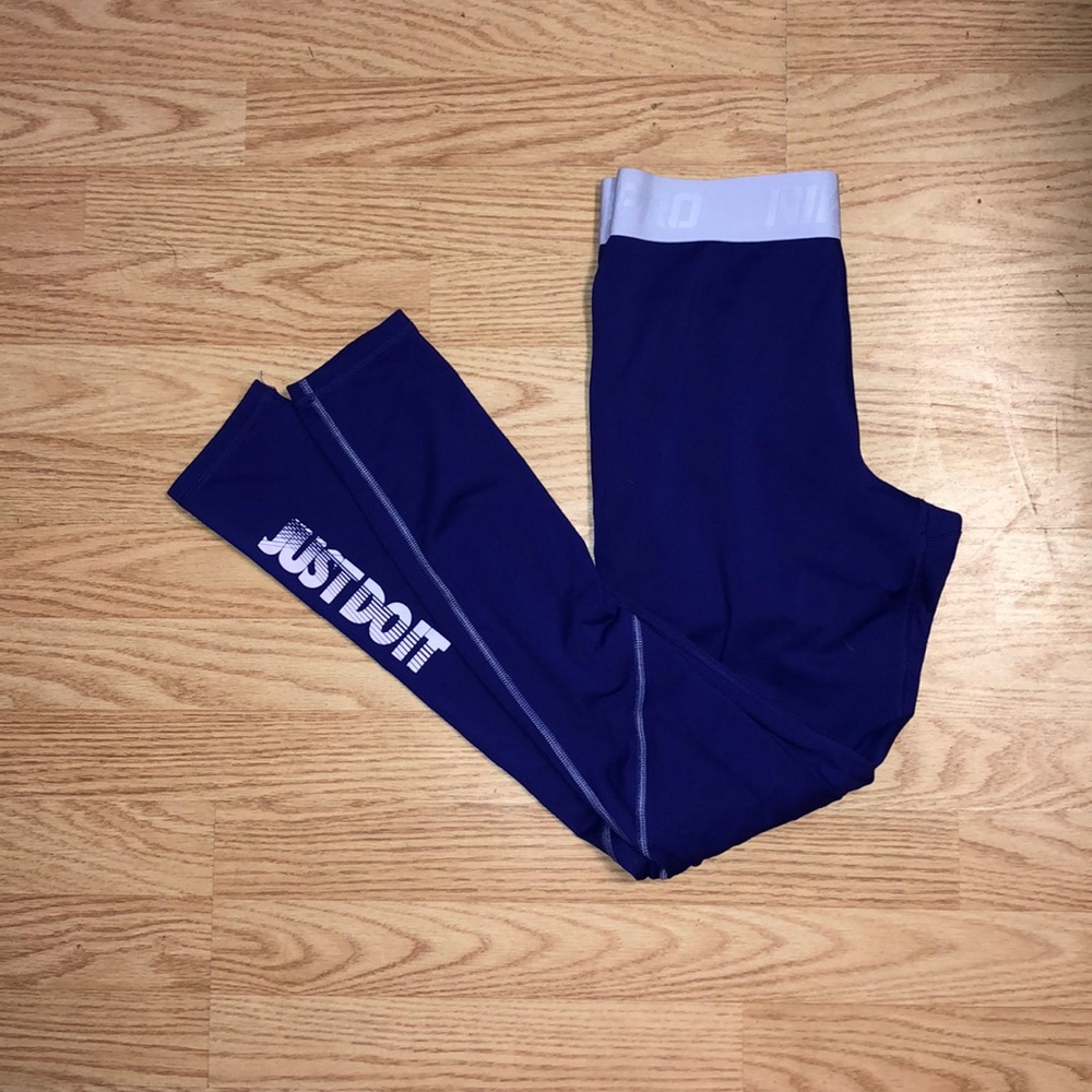 Purple Nike pro dri-fit leggings